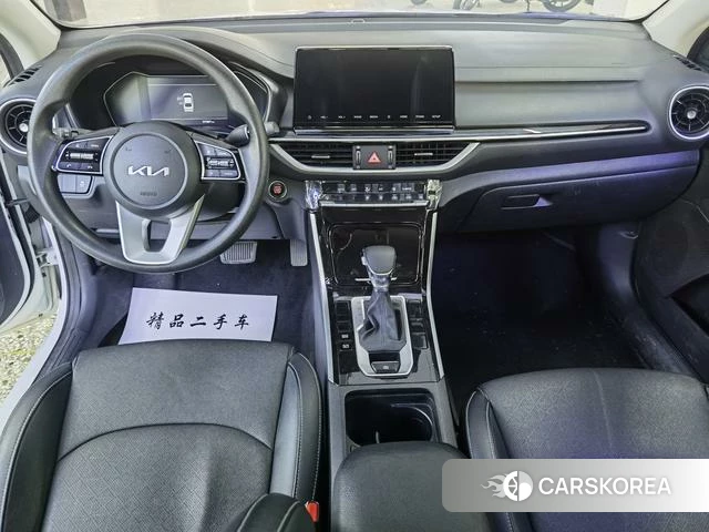 Kia K3 2022 Белый из Китая, фото 4