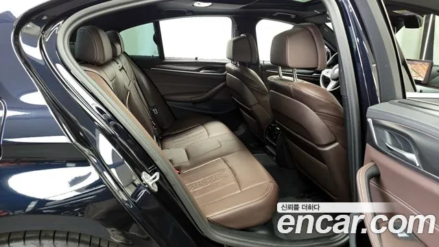 BMW 5 Series (G30) id 2668238 из Кореи 13