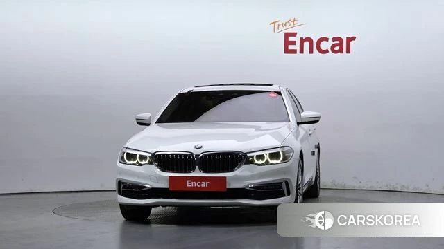 BMW 5 Series (G30) id 4836646 из Кореи 23