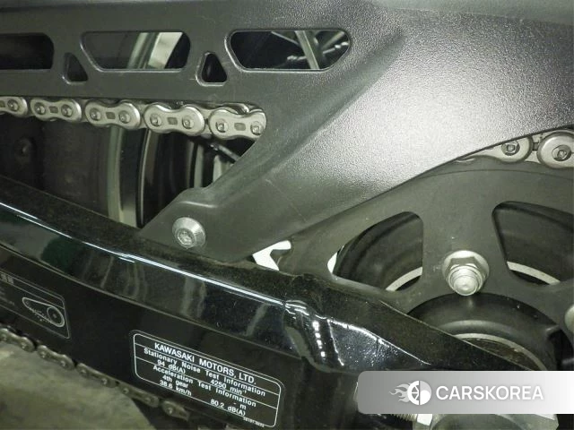 Kawasaki Z900RS id 4255681 из Японии 17