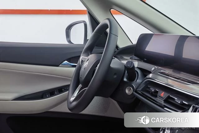 Buick GL6 id 4212364 из Китая 17