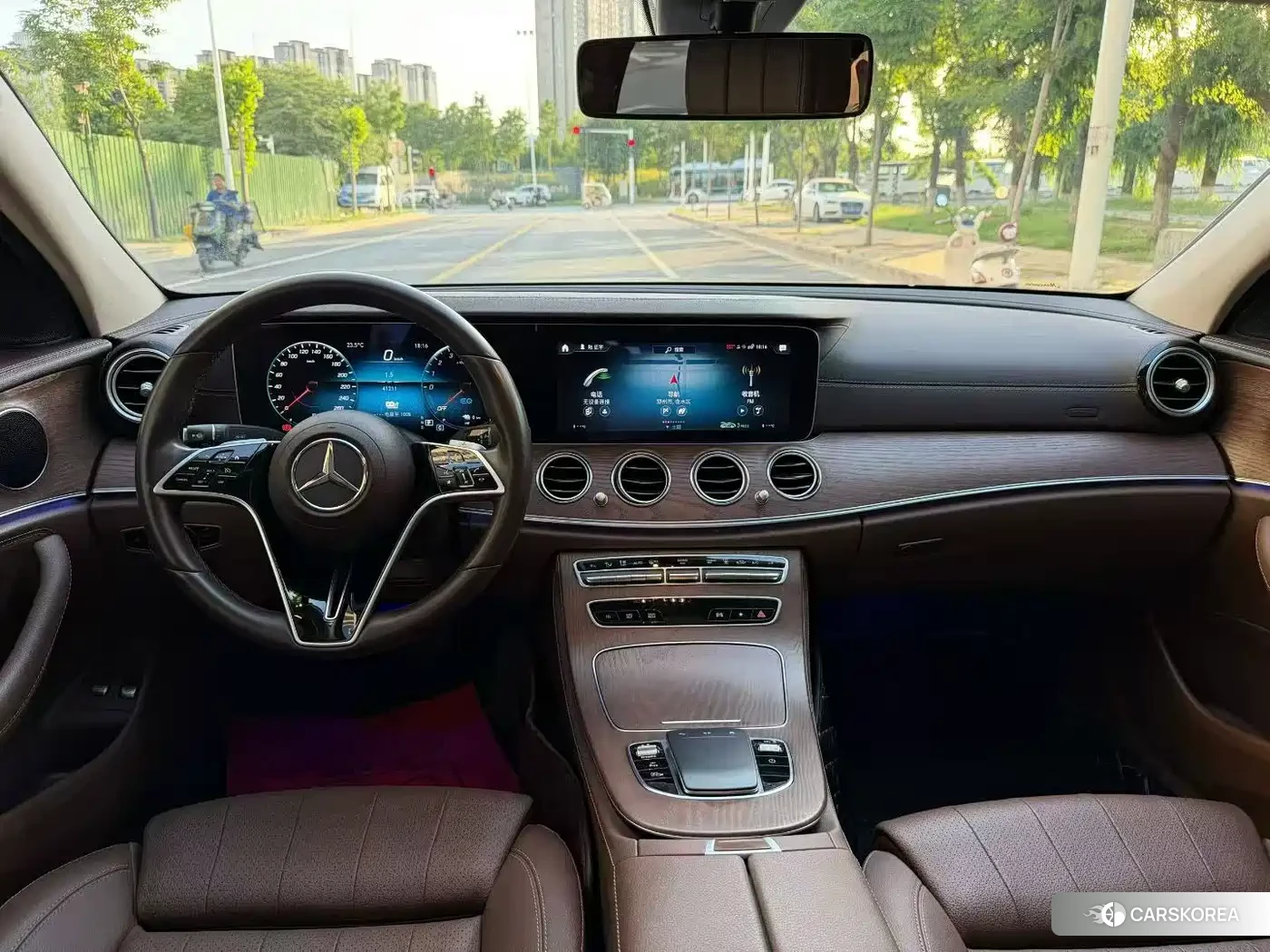 Mercedes-Benz E-Class 2022 Черный из Китая, фото 3
