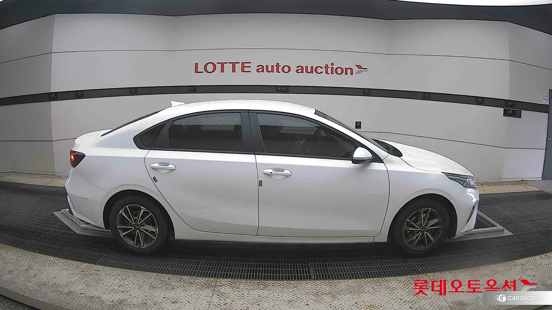 Kia K3 id 4352397 из Кореи 23