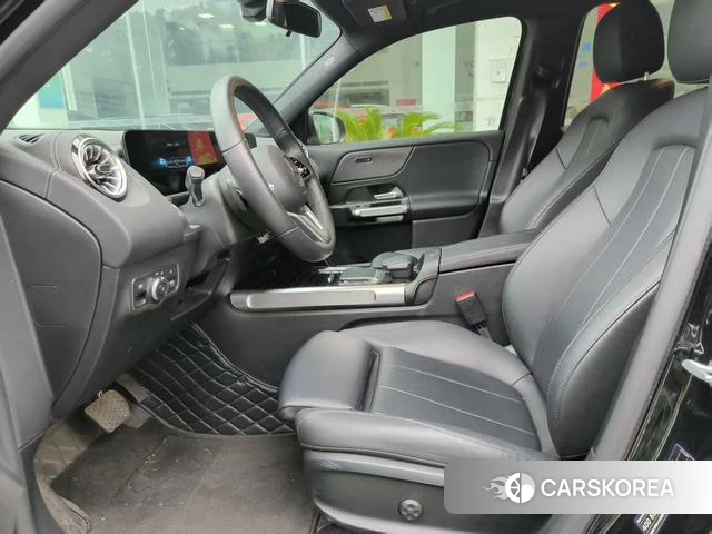Mercedes-Benz GLB 2022 Черный из Китая, фото 3