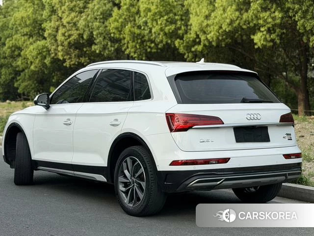 Audi Q5L id 4259444 из Китая 9