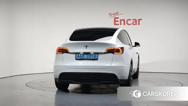 Tesla Model Y id 3017508 из Кореи 13