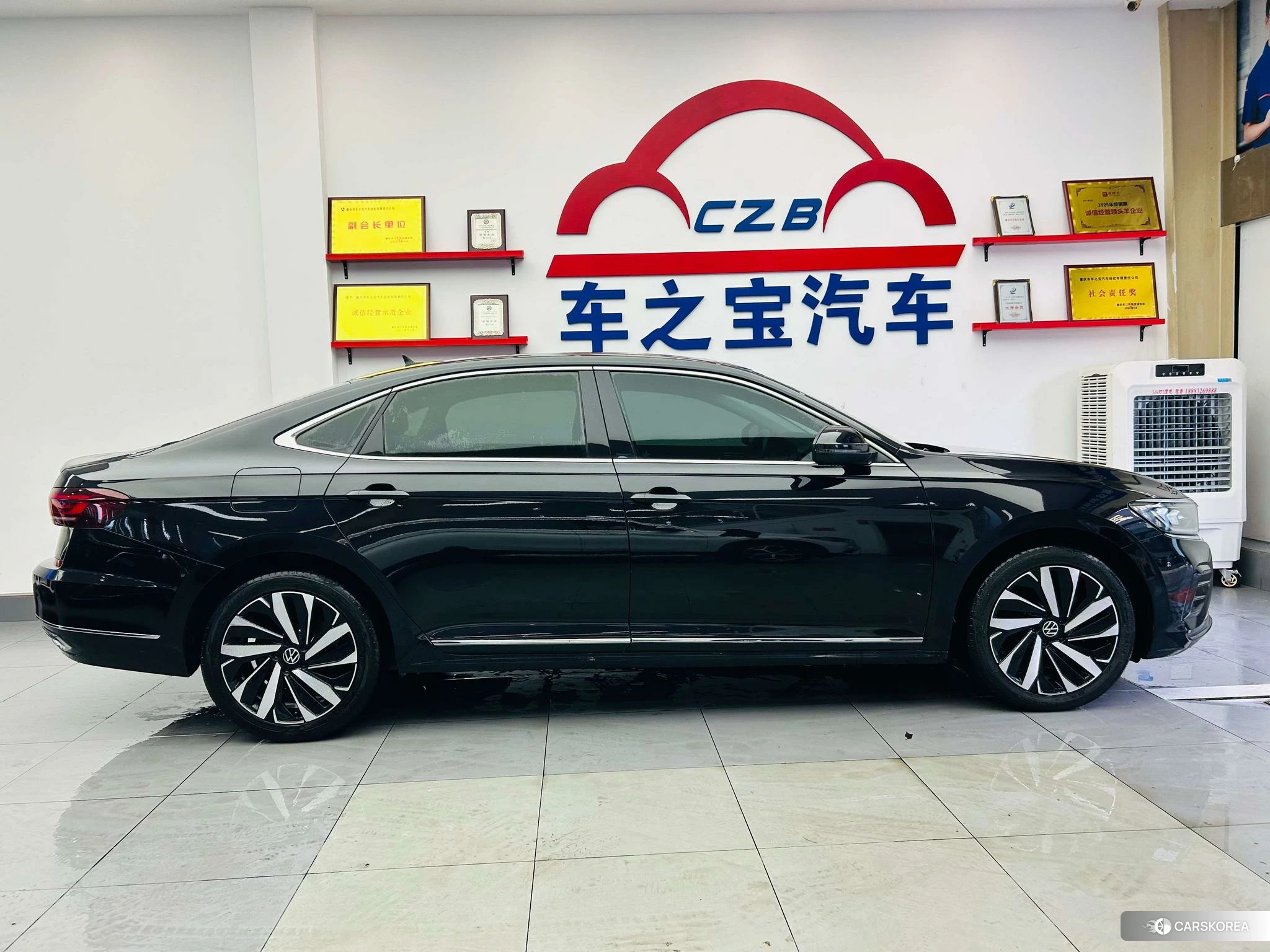 Volkswagen Passat id 4426598 из Китая 19