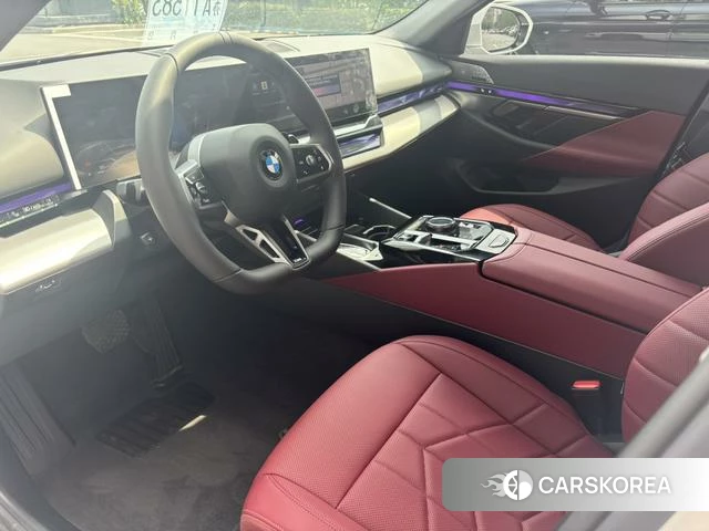 BMW 5 series 2025 Белый из Китая, фото 3