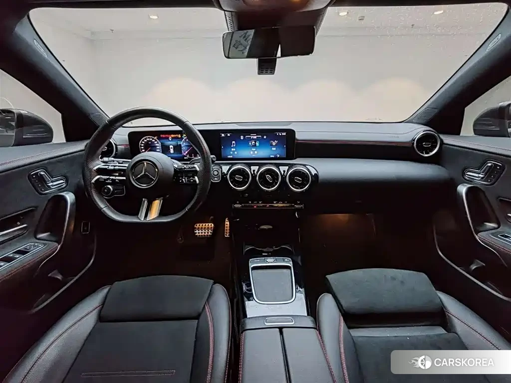 Mercedes-Benz CLA (imported) 2025 Silver/gray из Китая, фото 6