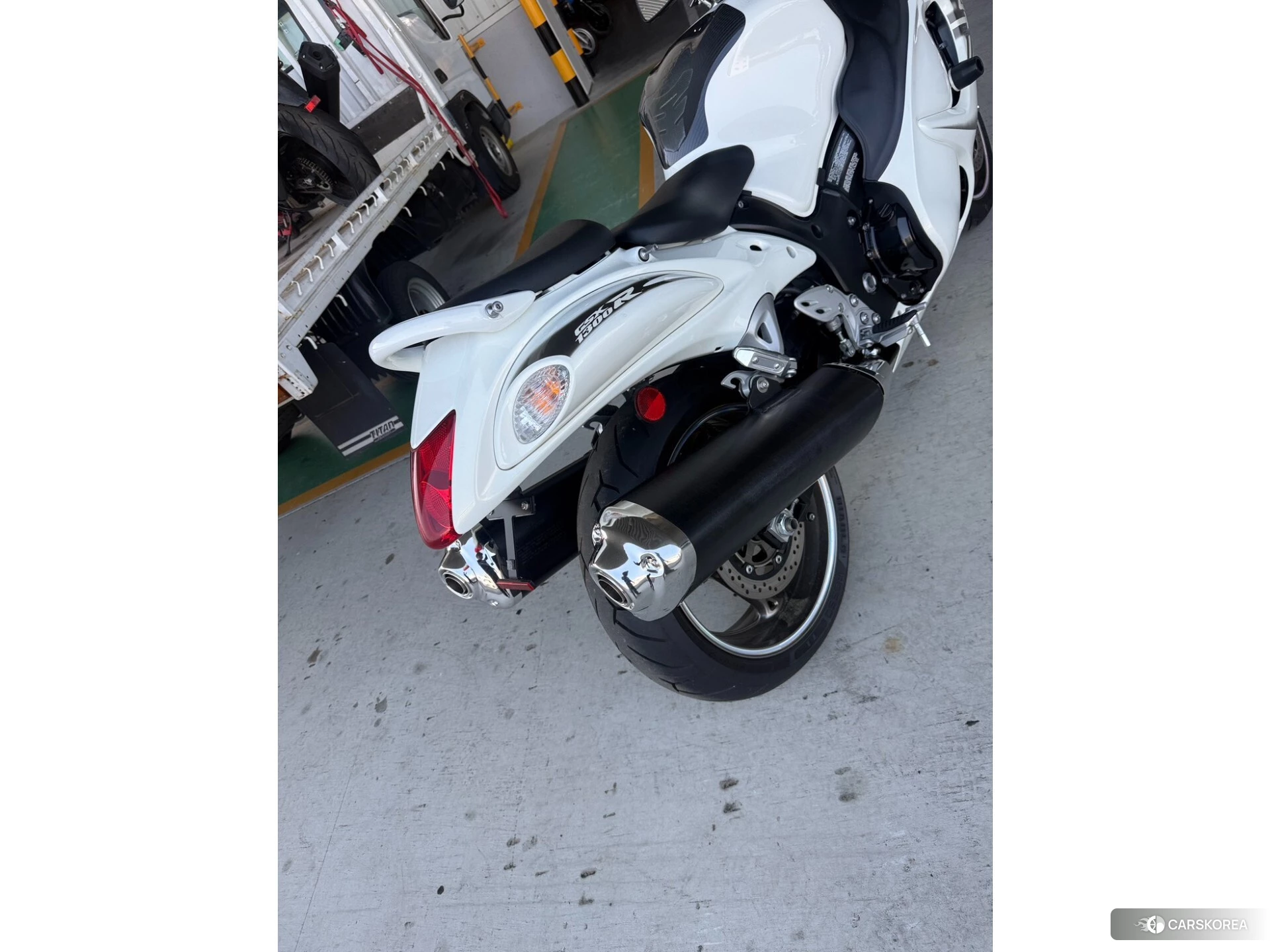 Suzuki GSX1300R HAYABUSA id 3947791 из Японии 7