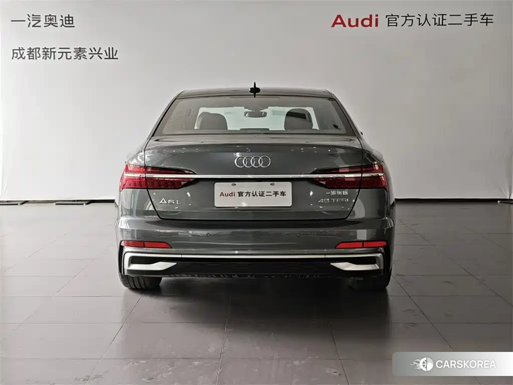 Audi A6L id 4600427 из Китая 9