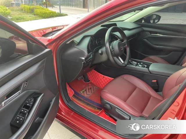Mazda 3 Angkesaila 2023 Красный из Китая, фото 3