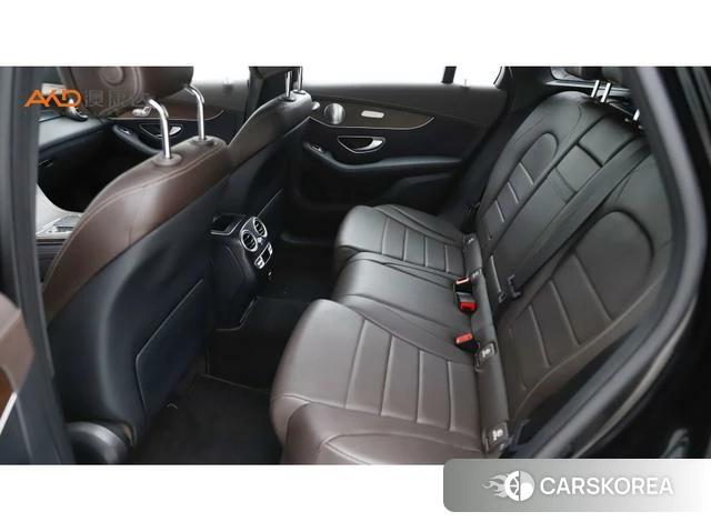 Mercedes-Benz GLC 2021 Черный из Китая, фото 3