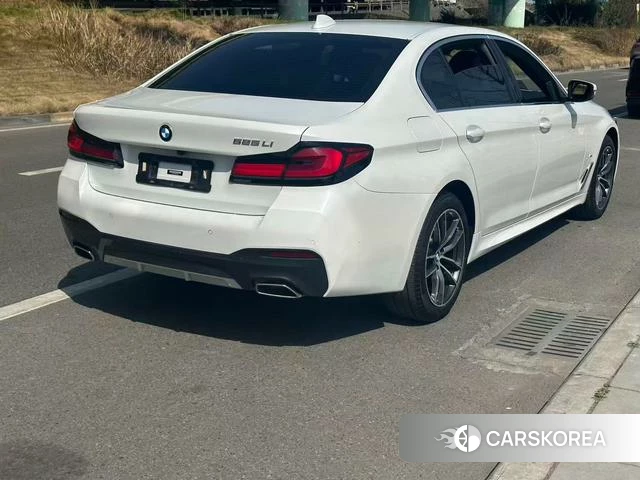 BMW 5 series 2021 Белый из Китая, фото 5