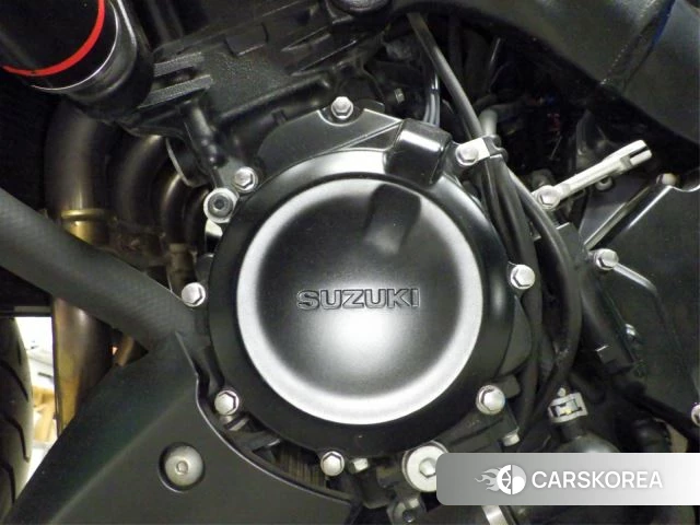 Engine photo
