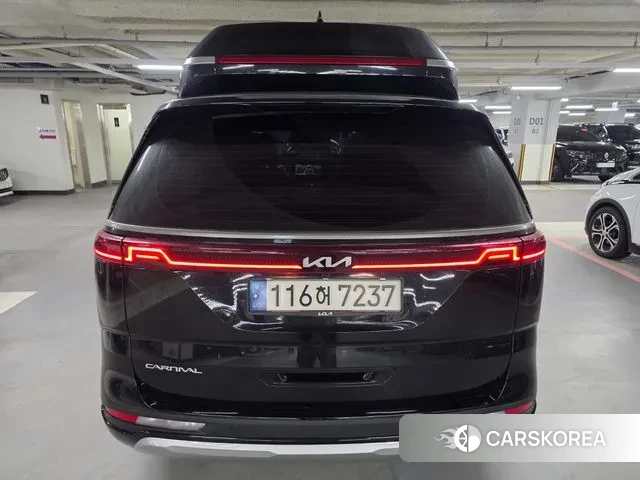 Kia Carnival 4th generation 2023 Черный из Кореи, фото 3