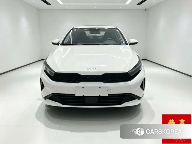 Kia K3 2026 Белый из Китая, фото 3