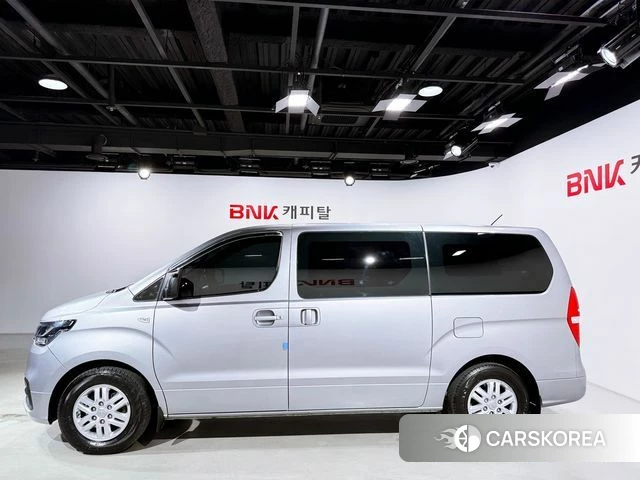 Hyundai The New Grand Starex id 4180465 из Кореи 13