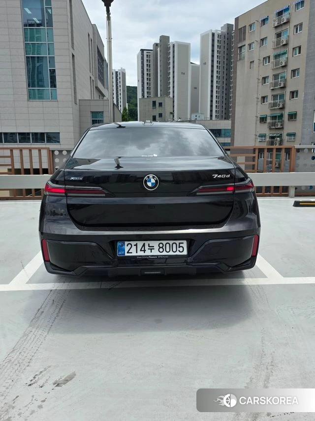 BMW 7 Series (G70) 2025 Черный из Кореи, фото 3