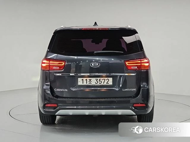 Kia The New Carnival id 4334154 из Кореи 13