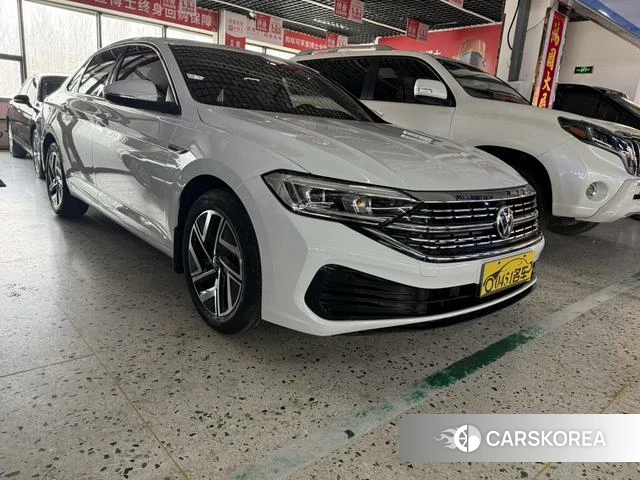 Volkswagen Sagitar 2023 Белый из Китая, фото 3