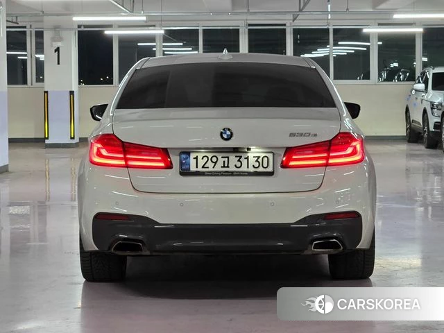 BMW 5 Series (G30) id 3889344 из Кореи 13