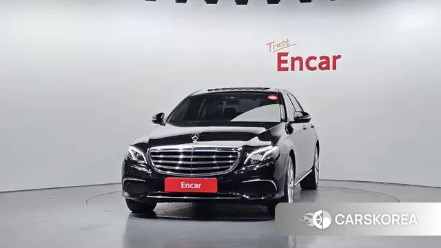 Mercedes-Benz E-Class W213 id 3302215 из Кореи 13