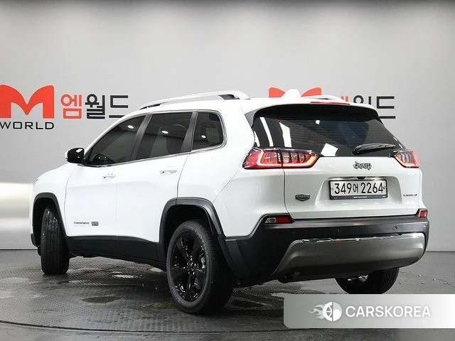 Jeep Cherokee (KL) id 4748623 из Кореи 13