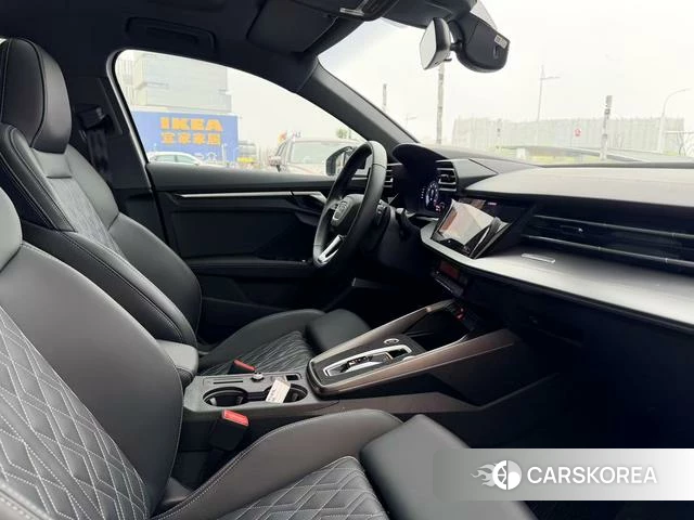 Audi A3 2025 Белый из Китая, фото 3