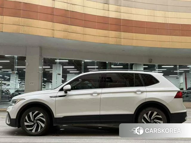Volkswagen Tiguan L id 4277854 из Китая 8