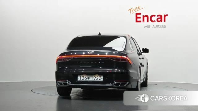 Hyundai The New Grandeur IG id 4595006 из Кореи 23