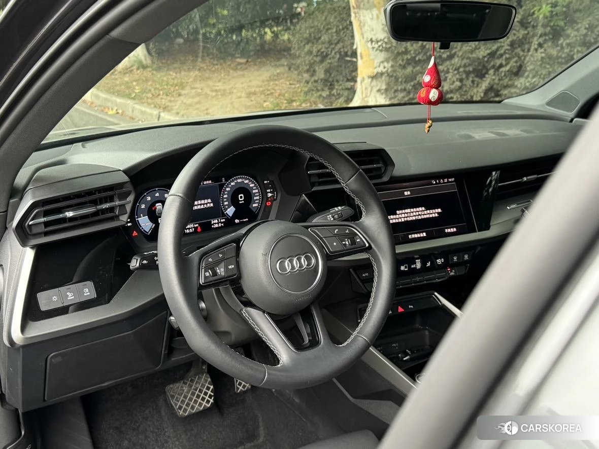 Audi A3 id 4485537 из Китая 14