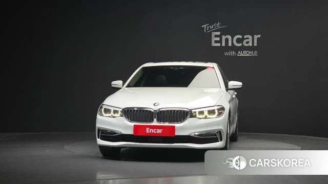 BMW 5 Series (G30) id 4519769 из Кореи 23