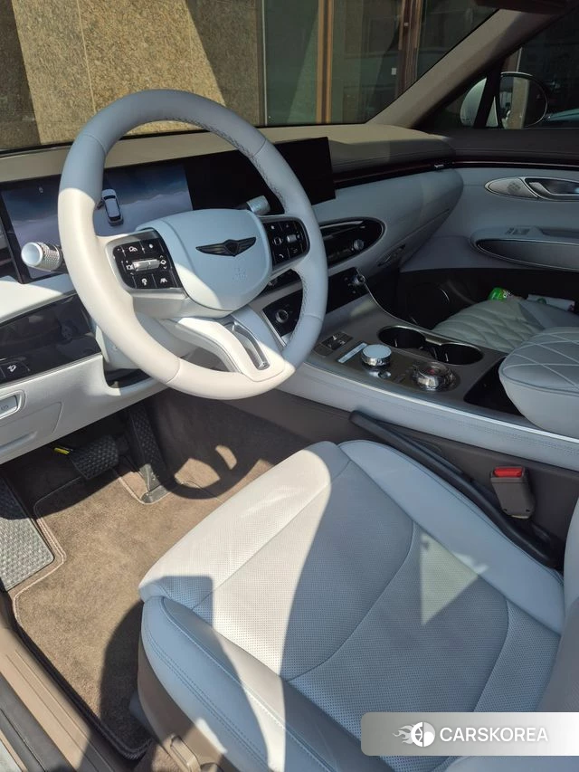 Genesis GV70 2025 Белый из Кореи, фото 5