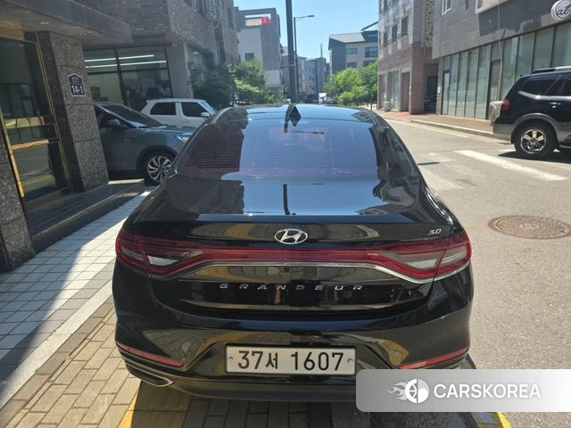 Hyundai Grandeur IG id 4424649 из Кореи 13