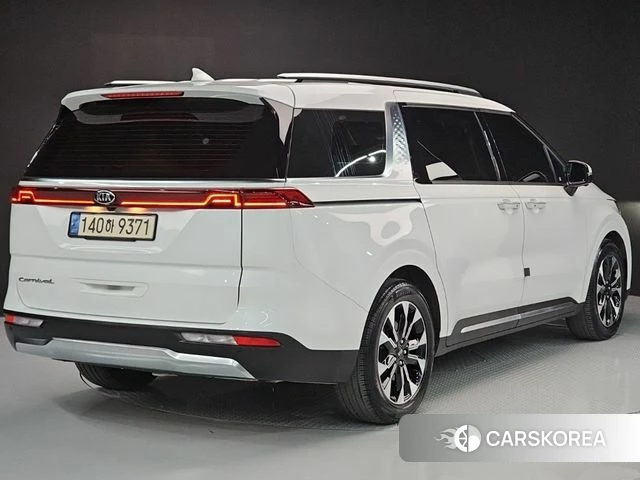 Kia Carnival 4th generation id 3965390 из Кореи 13