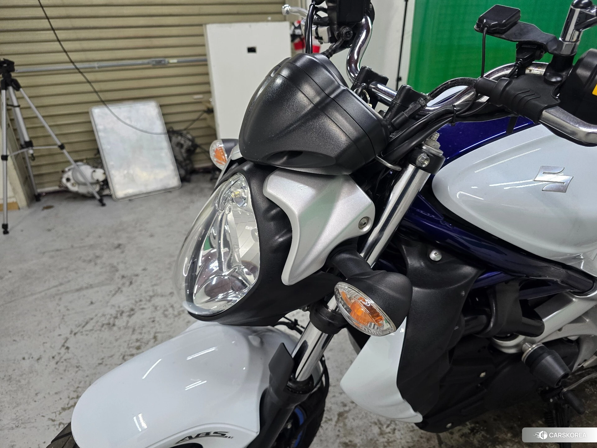 Suzuki GLADIUS 400 ABS id 4192832 из Японии 23