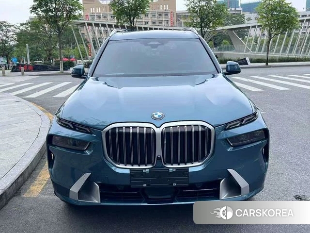 BMW X7 2024 Синий из Китая, фото 3