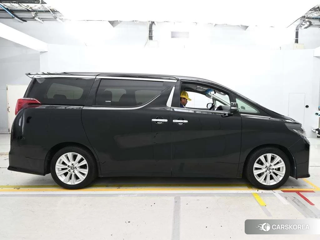 Toyota Alphard 2018 из Японии, фото 3
