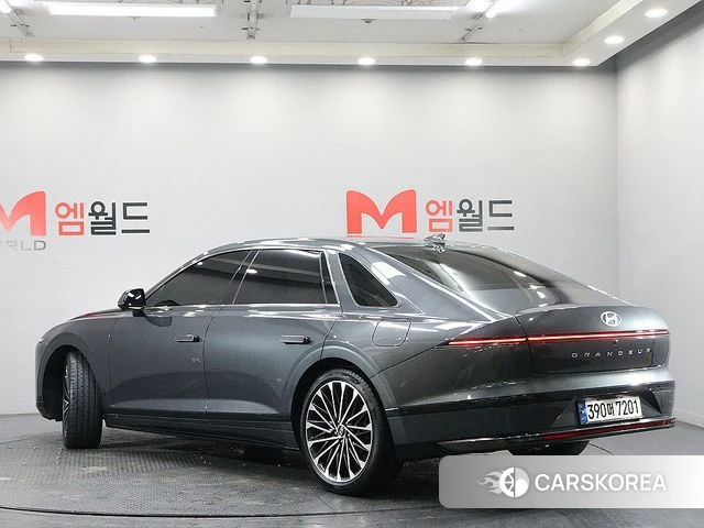 Hyundai Grandeur (GN7) id 3891859 из Кореи 13