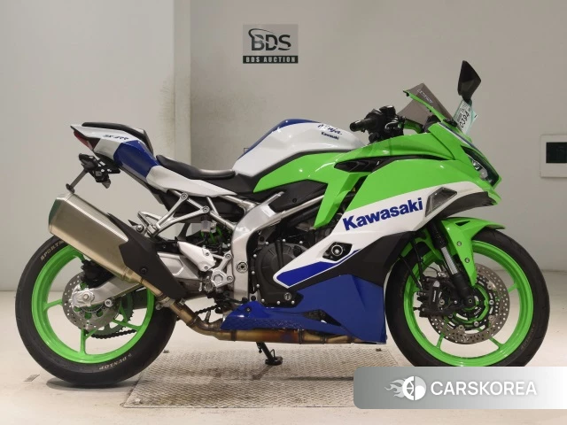 Проданный Kawasaki ZX-4RR 2024 из Японии, фото 2