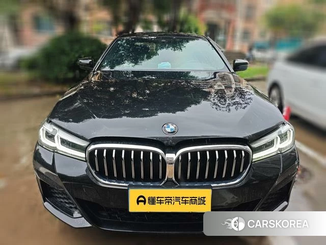 BMW 5 series 2021 Черный из Китая, фото 3