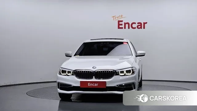 BMW 5 Series (G30) id 3344669 из Кореи 13