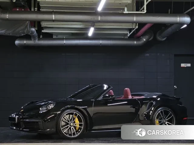 Porsche 911(992) id 3607396 из Кореи 13