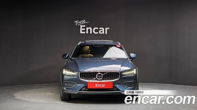 Volvo V60 Cross-Country 2nd Generation id 2681135 из Кореи 13