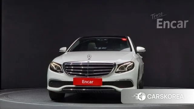 Mercedes-Benz E-Class W213 id 3106396 из Кореи 13