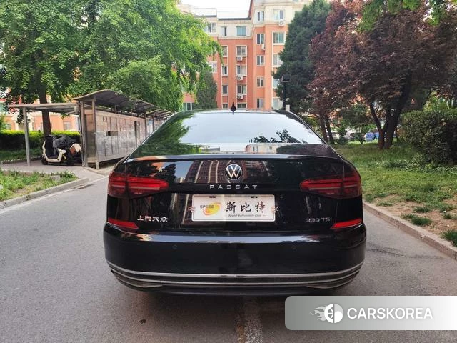 Volkswagen Passat 2021 Черный из Китая, фото 3