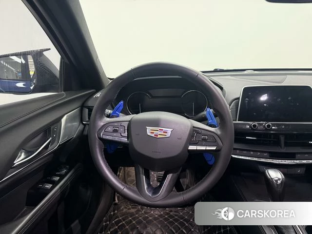 Cadillac CT4 id 3983306 из Китая 13