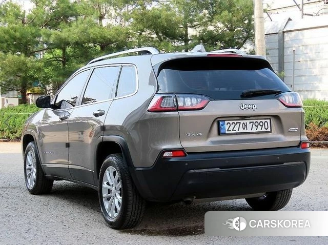 Jeep Cherokee (KL) id 4310798 из Кореи 13