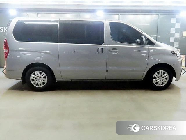 Hyundai The New Grand Starex id 4483295 из Кореи 11